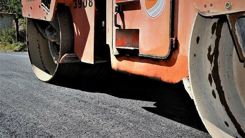 Južne vesti: Za ženu narodnog poslanika asfaltiranje puta o trošku građana 1