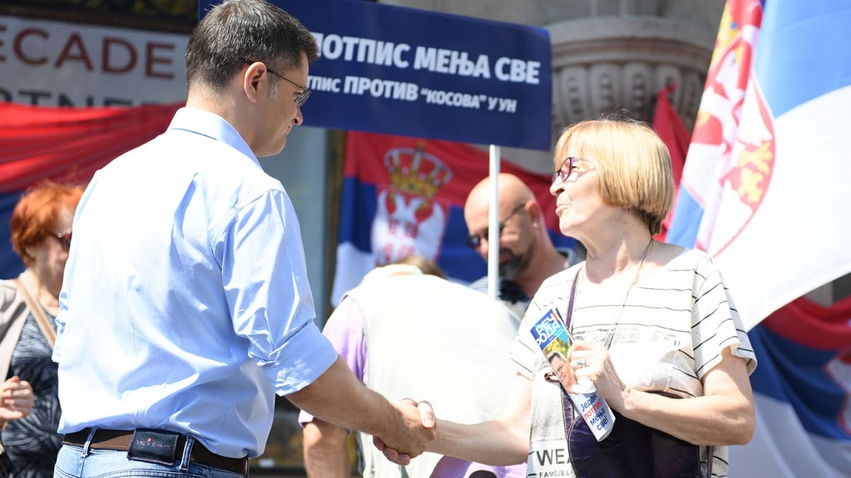 Narodna stranka nastavila akciju "Jedan potpis menja sve" 1