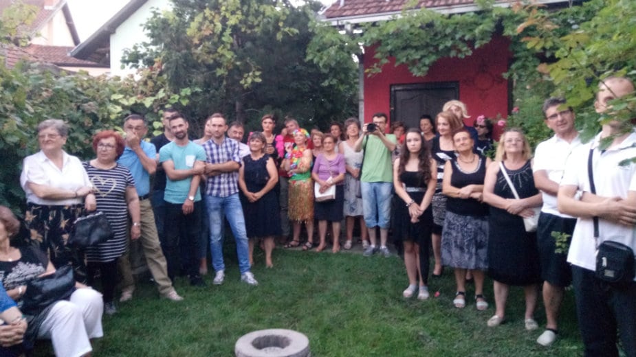 Neobično druženje umetnika i ljubitelja umetnosti u Kraljevu 1