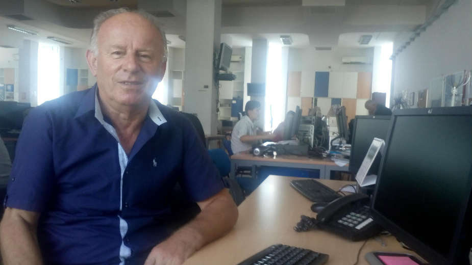 U stadu je toplo, ali smrdi 1