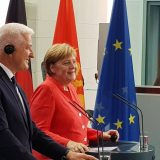 Marković i Merkel saglasni o granicama na Balkanu 9