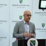 Državni činovnici krši zakon 11