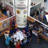 Prikupljanje školskog pribora za socijalno ugroženu decu u Delta City-ju 13