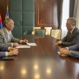 Stefanović sa ambasadorom Kine o saradnji bezbednosti 3