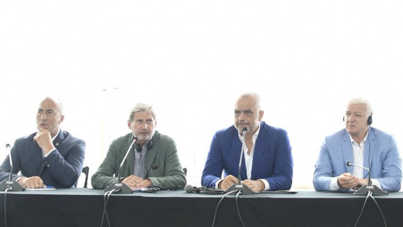 Han: Ubrzati formiranje zajedničke ekonomske zone 1