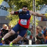 Srpska knjiga spala na tri slova 15