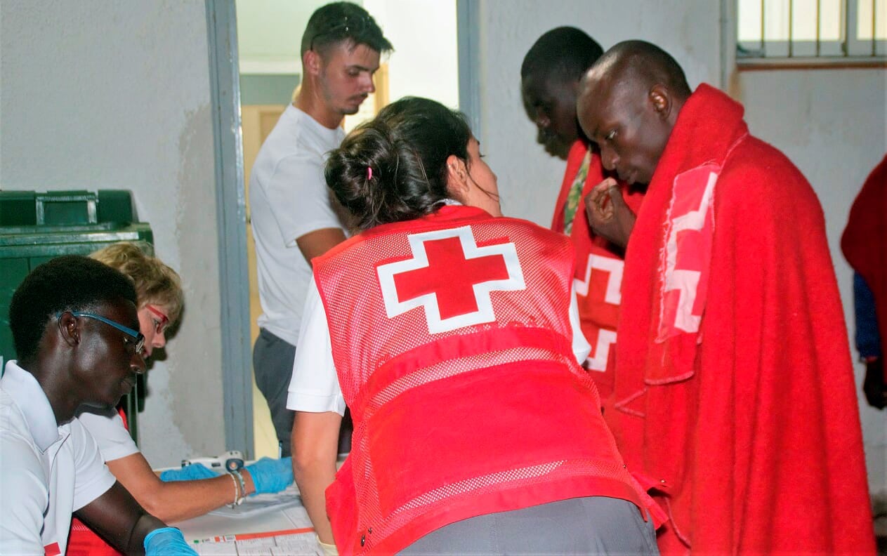 Najmanje 29 dece poginulo u napadu na autobus u Jemenu 1
