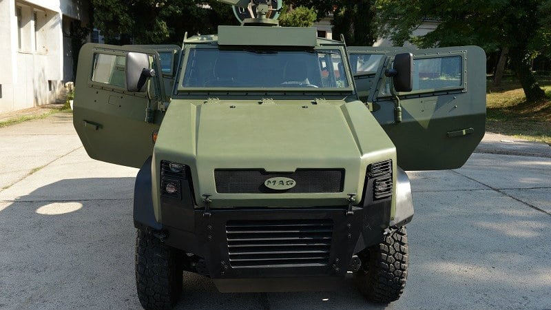 Prvo crnogorsko oklopno vozilo “Mašan” 1