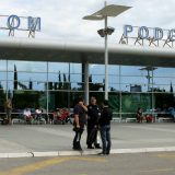 Aktiviran biber sprej na aerodromu u Podgorici 4
