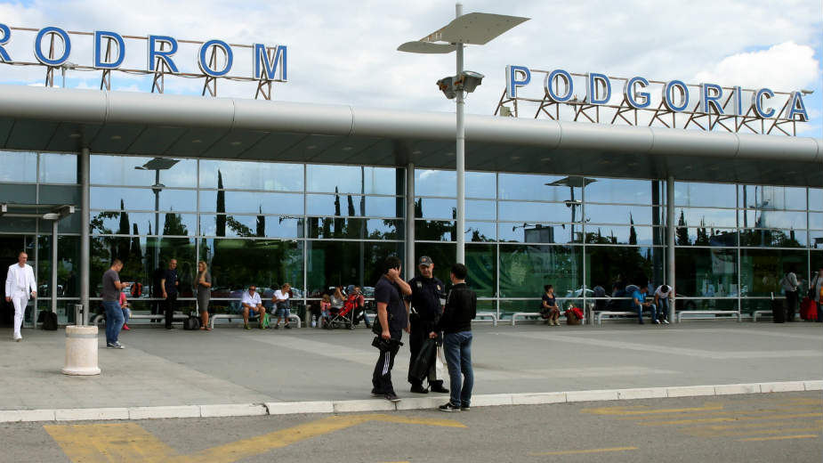 Aktiviran biber sprej na aerodromu u Podgorici 1