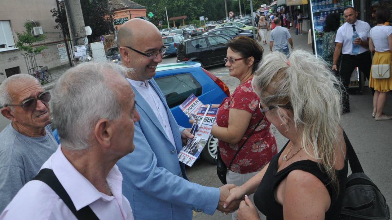 SNS Požarevac: Podržavamo politiku predsednika Srbije u rešavanju pitanja KiM 1