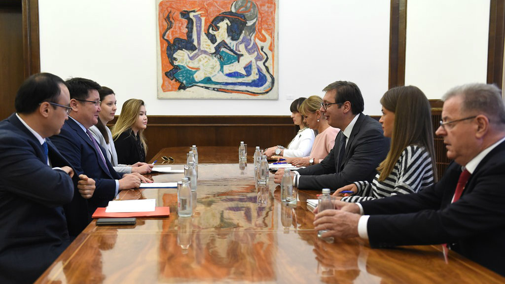 Vučiću uručeno pismo predsednika Kazahstana 1