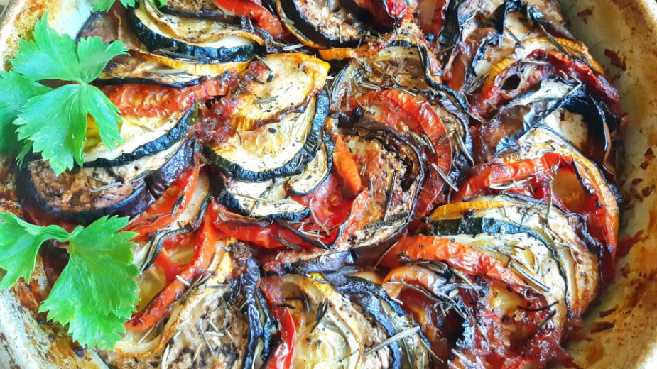 Ratatuj (Ratatouille)- Vatromet iz rerne (Recept) 1