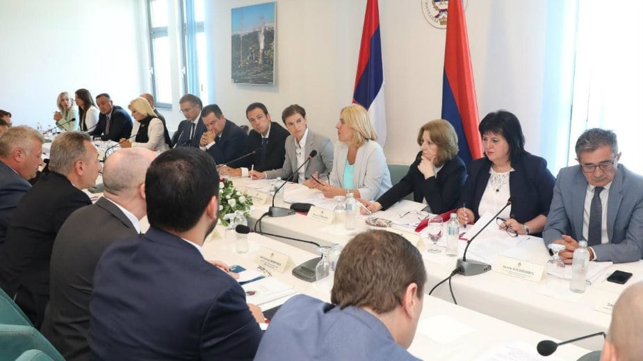 Brnabić i Cvijanović: Srbija ulaže u RS, važno jedinstvo 1