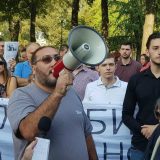 Incident ispred Predsedništva uoči skupa PSG 15