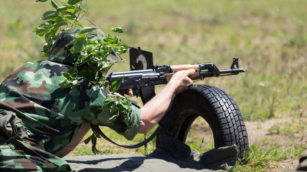 Vojne vežbe na „Peskovima“ tokom avgusta 1
