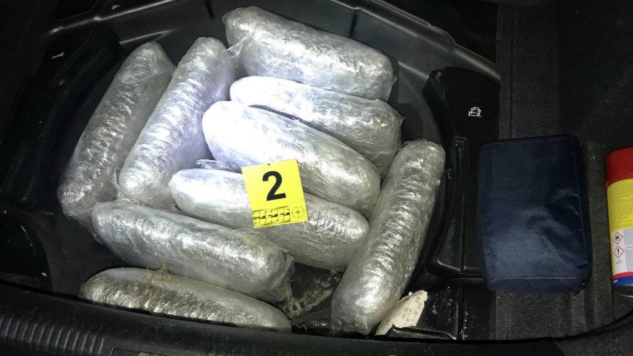 Novi Sad: Zaplenjeno 12 kilograma marihuane 1