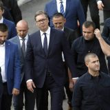 "Narod na Kosovu ćutao i trpeo Vučićev teror" 11