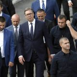 "Narod na Kosovu ćutao i trpeo Vučićev teror" 3