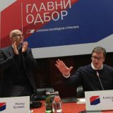 Vučić se neće povući, održaće motivacioni govor 10