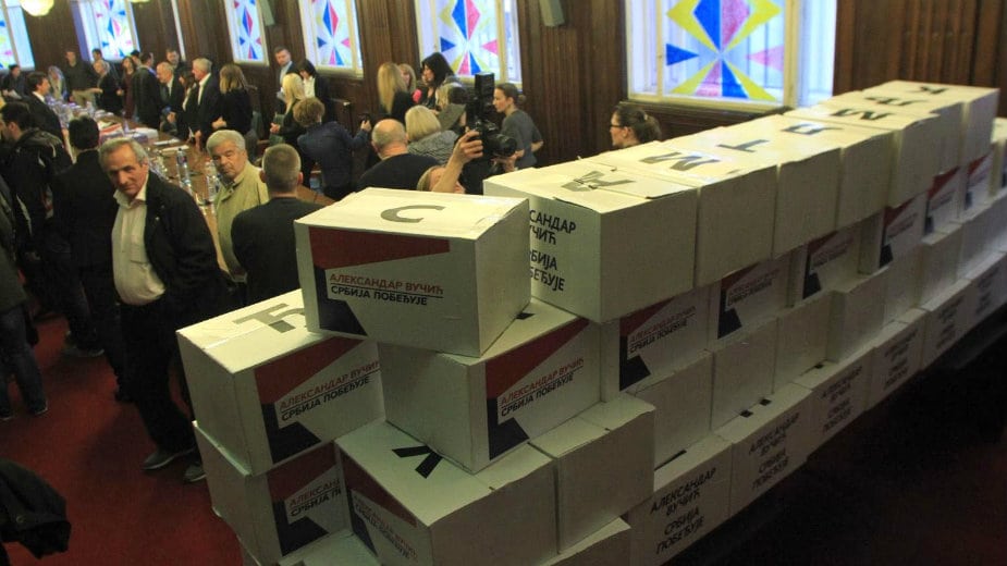 U SNS-u se počinje od plakata i letaka 1