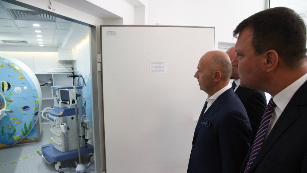 Dečija bolnica u Novom Sadu dobila prvu magnetnu rezonancu 1