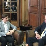 Džonson: Želimo da pomognemo u pronalaženju rešenja za KiM 8