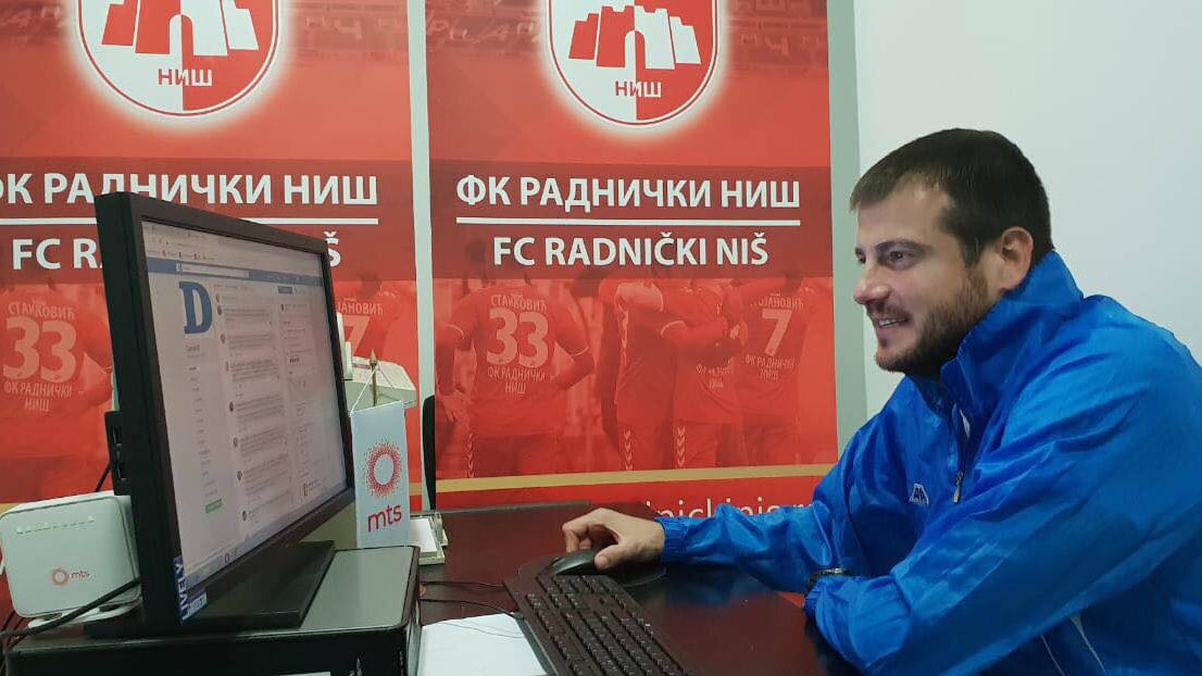 Lalatović odgovarao na pitanja na Fejsbuku 1 Lalatović odgovarao na pitanja na Fejsbuku 1