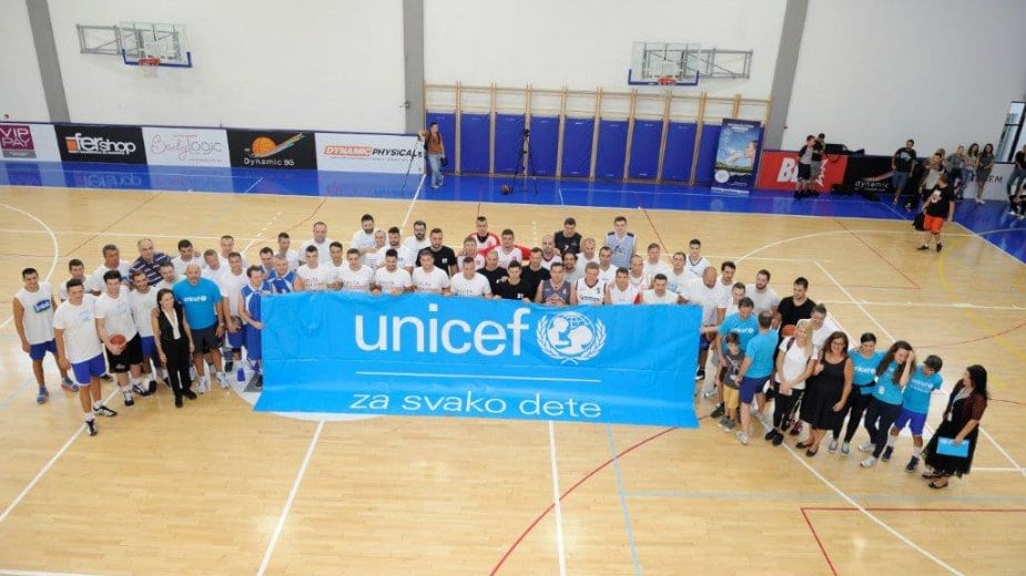 Na UNICEF-ovom humanitarnom turniru prikupljeno više od 800,000 dinara za GAK „Narodni front” 1