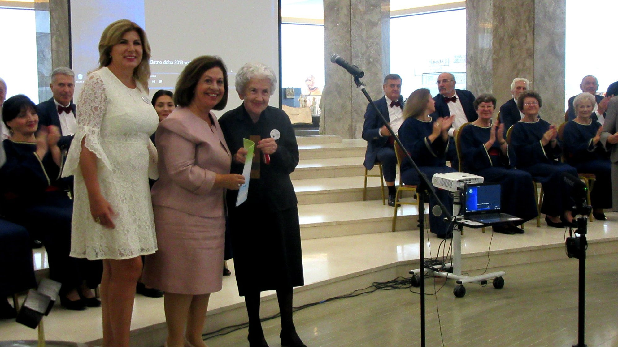 Otvoren 16. Festival stvaralaštva starijih „Zlatno doba” 1