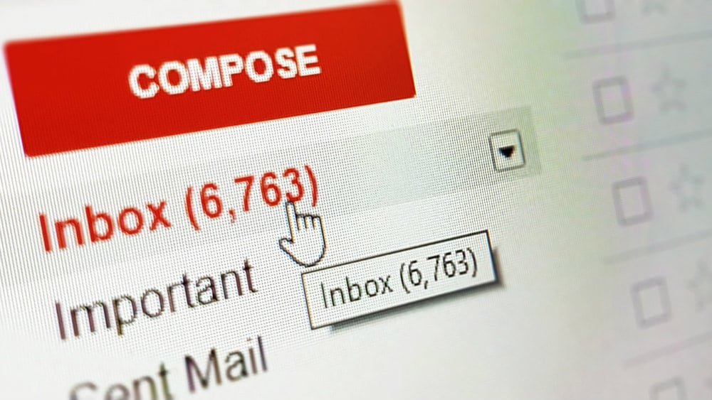 Roboti pišu svaku desetu Gmail poruku 1