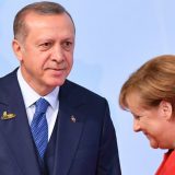 Erdogan razgovarao sa Merkelovom telefonom 2