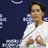 Liderka Mjanmara opravdava hapšenje novinara Rojtersa 8