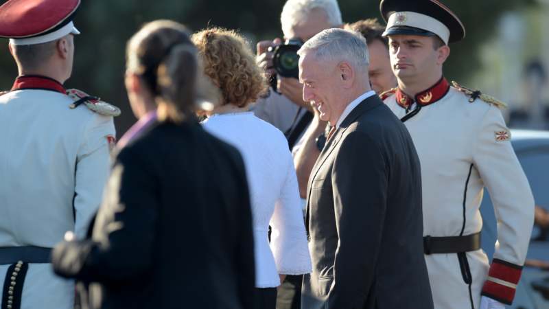 Američki ministar odbrane stigao u Skoplje 1