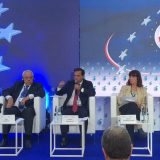 Marinković o izazovima migrantske krize na forumu "Istočni Davos" 1