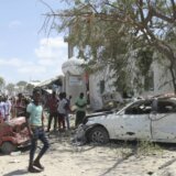 U Somaliji dve "auto-bombe" usmrtile najmanje 35 ljudi 8