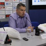 Priveden jer je držao kritički tarnsparent namenjen Vučiću? 2