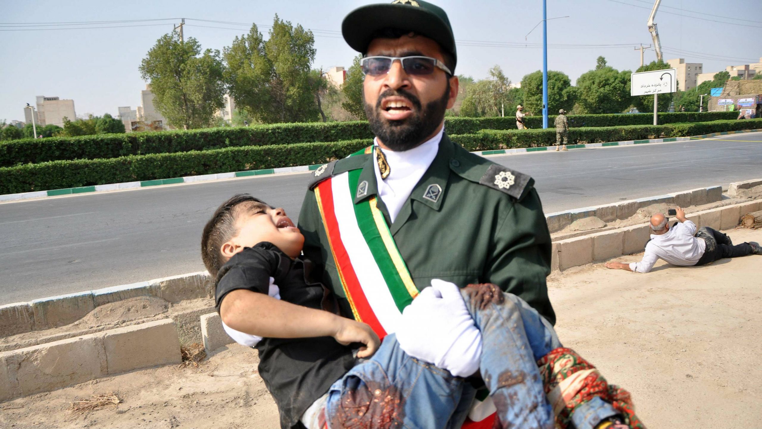 Napad na vojnu paradu u Iranu, osmoro mrtvih 1