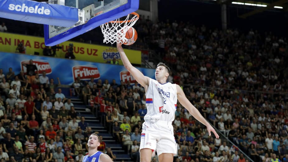 Ubedljiva pobeda Srbije protiv Estonije 1