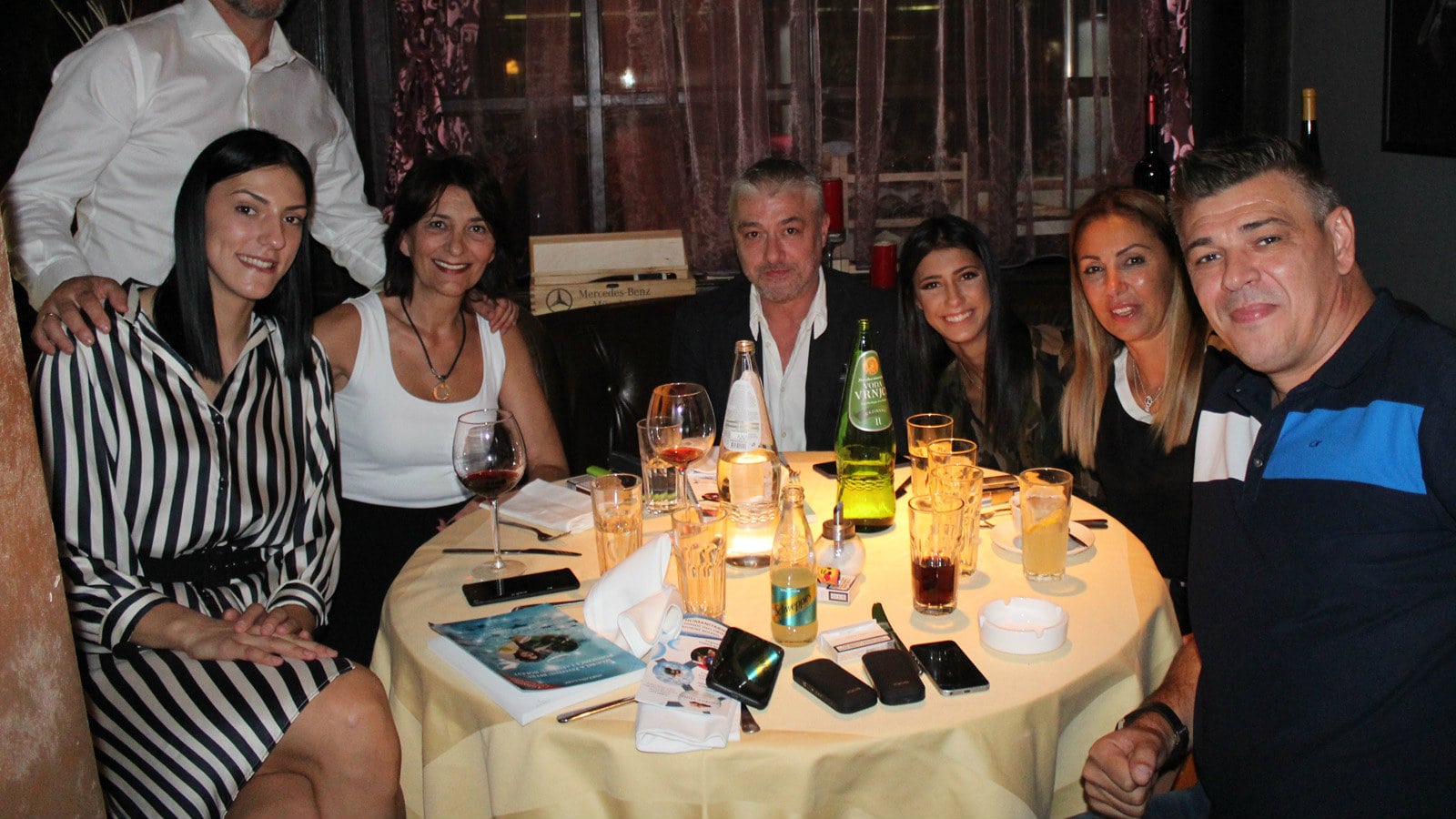 Održana humanitarna večera Tijane Bošković za obelele od Laforine bolesti 1 Održana humanitarna večera Tijane Bošković za obelele od Laforine bolesti 1