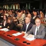 Vučić može i da ode, SNS će ostati na vlasti 15