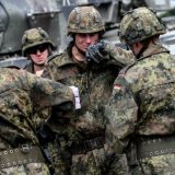 NATO za Danas: Odluka je na kosovskim vlastima 12