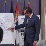 Stručnjaci nisu čuli za Vučićev recept za natalitet 12