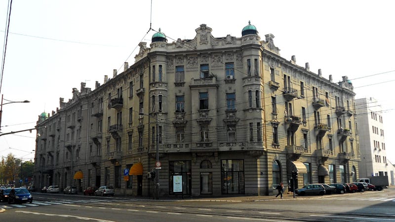 Vulinovo ministarstvo obmanulo stanare Bristola za stanove 1