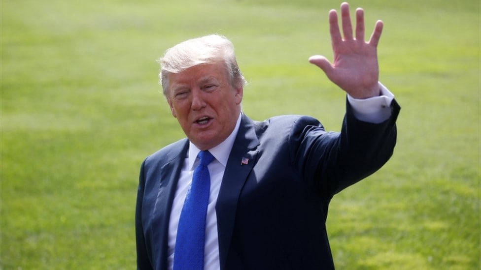 Tramp: Strašna i teška vremena za mlade muškarce u SAD 1 Tramp koji maše