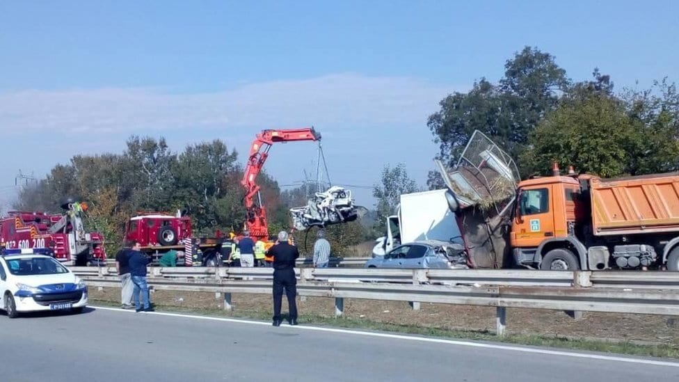Stravični bilans saobraćajnih nesreća: Vozači brži od života 3 Sudar kod Jagodine