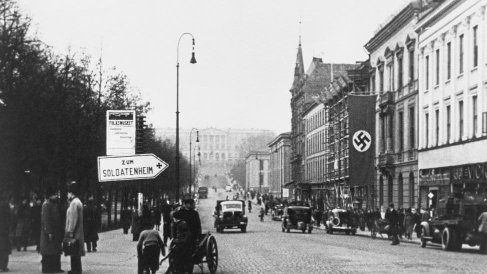 Crno-bela fotografija Osla iz vremena Drgugo svetskog rata