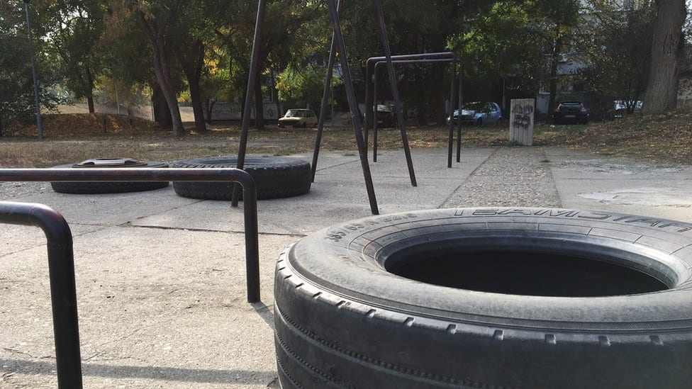 Novi Beograd: Borba za teretanu - građani brane svoje šipke 2 Teretana na Novom Beogradu