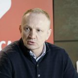 Pink pitanja i Vesićeve laži na Javnom servisu 3