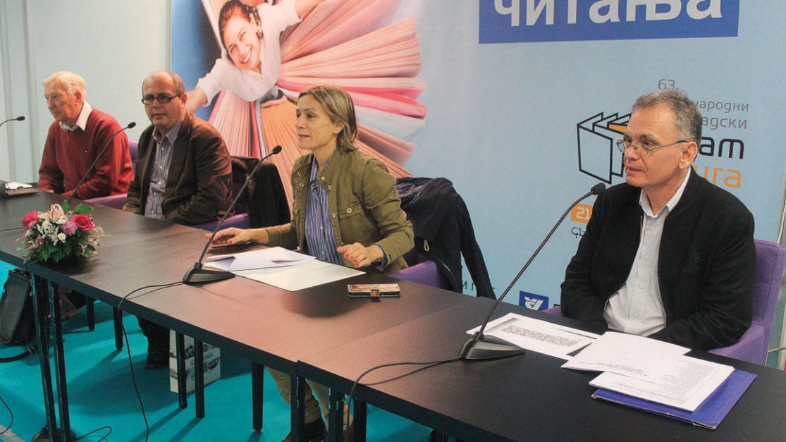 Pesnikinja koja je pisala srcem 1